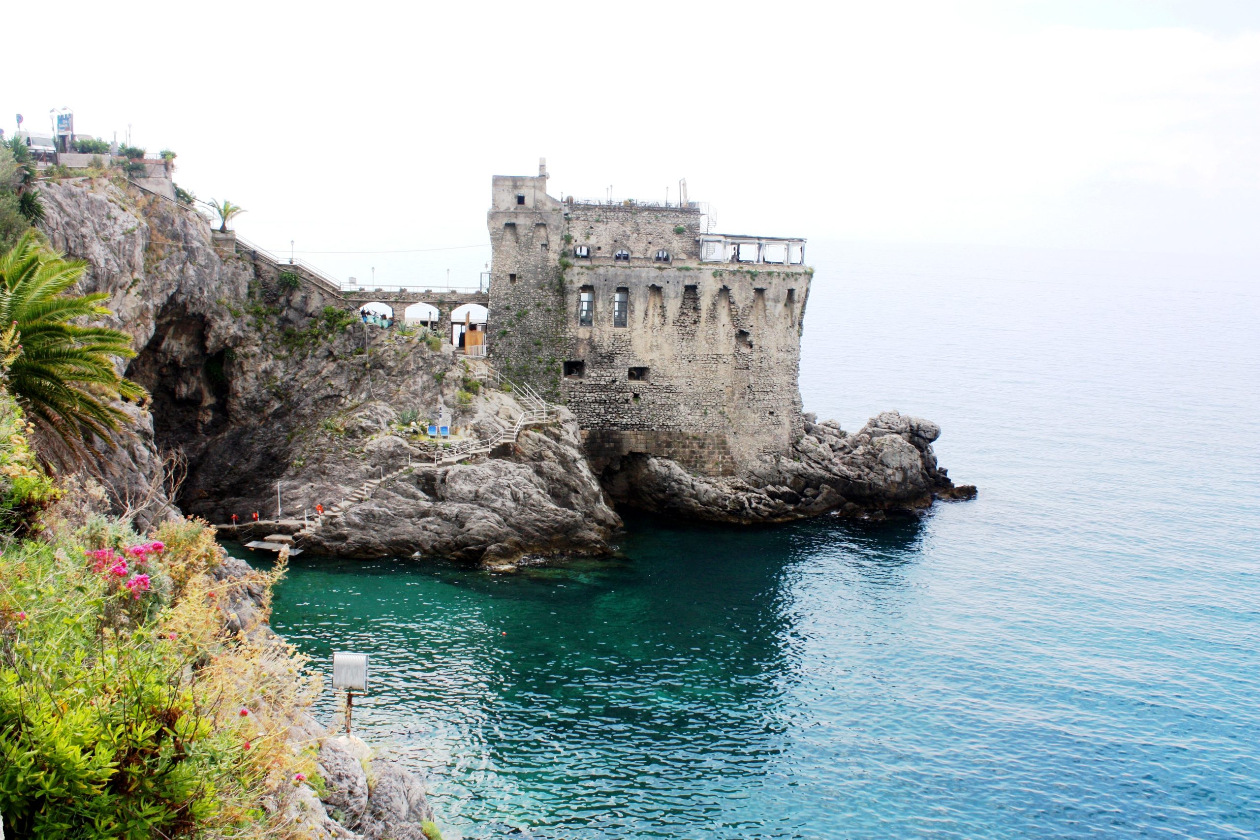 Maiori,_Torre_Normanna_-_panoramio