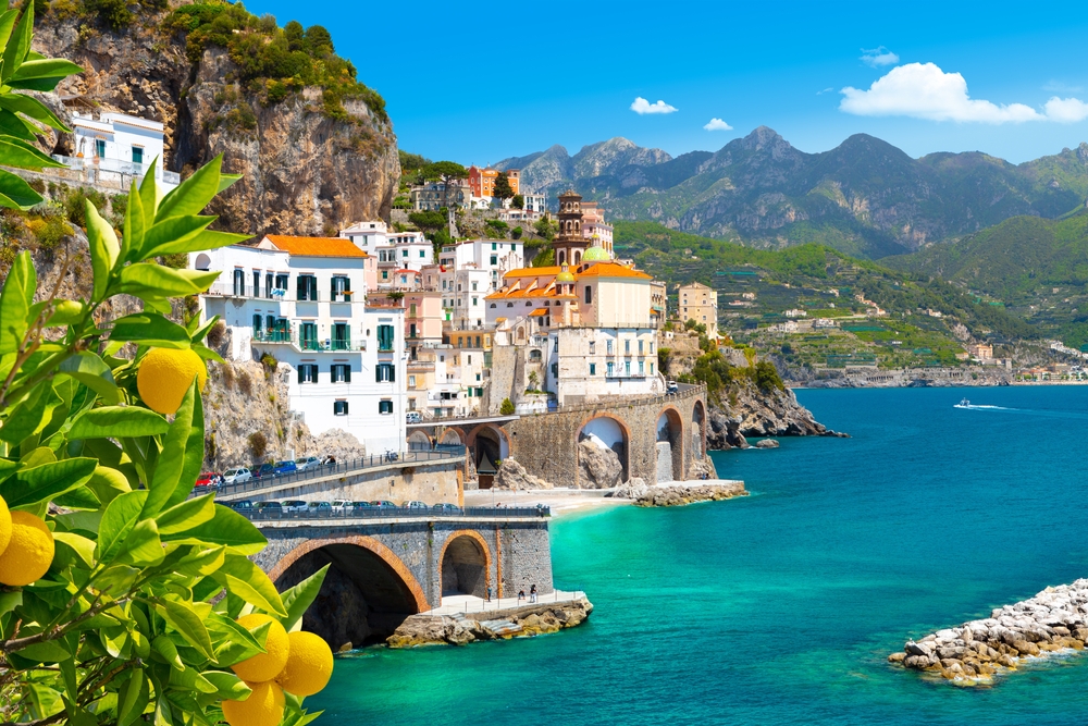 Beautiful,View,Of,Amalfi,On,The,Mediterranean,Coast,With,Lemons